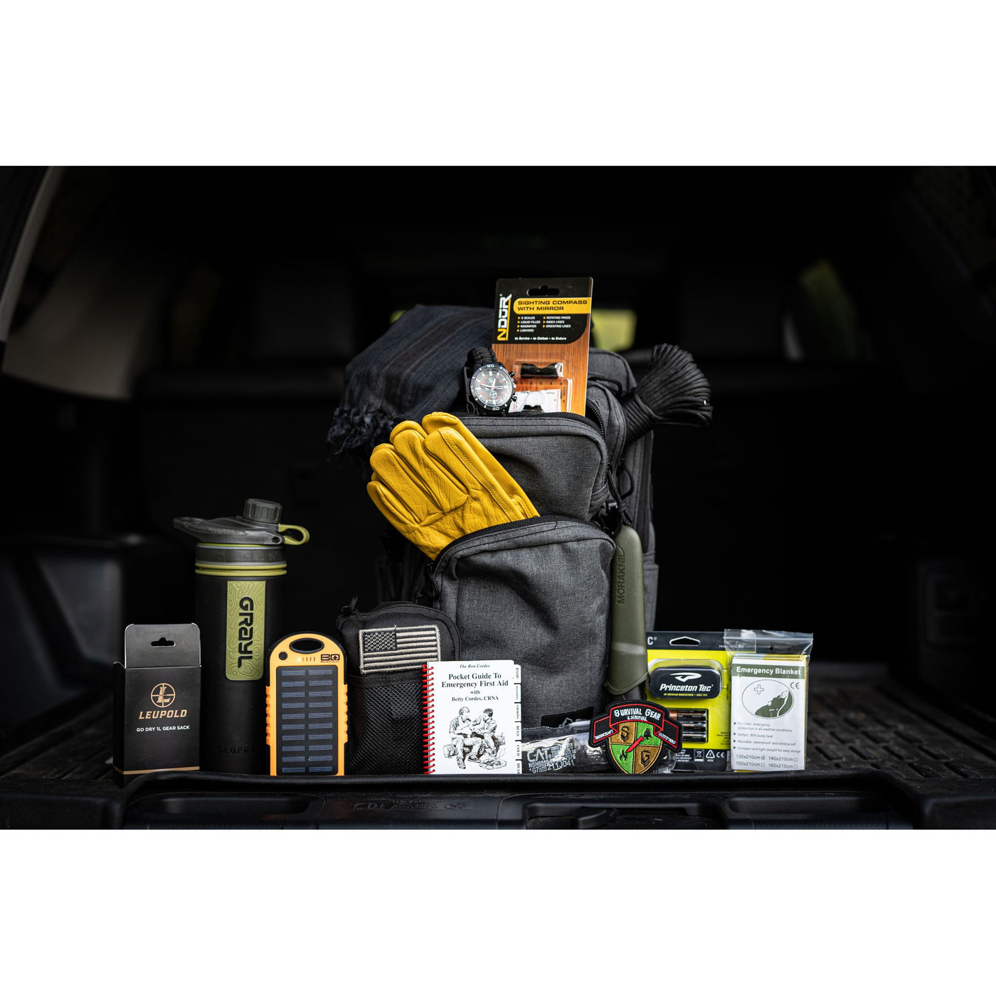 Prep Store Premium - Emergency Survival Pack - Survival Kit - Bugout Bag -  Hurricane Emergency Kit - Survival Bag - Bug Out Bag (Premium Kit) :  : Sports & Outdoors